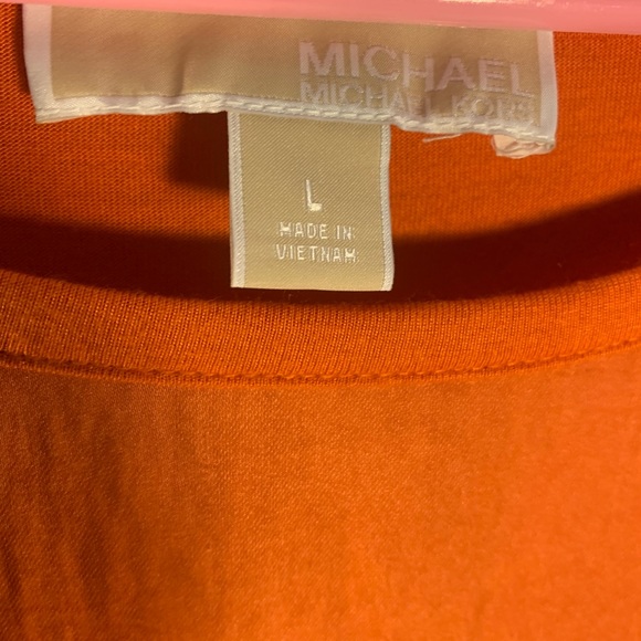 Michael Kors large orange short sleeve shirt - Picture 6 of 10